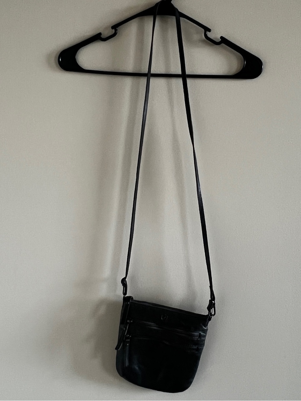 Cochoa Leather Crossbody